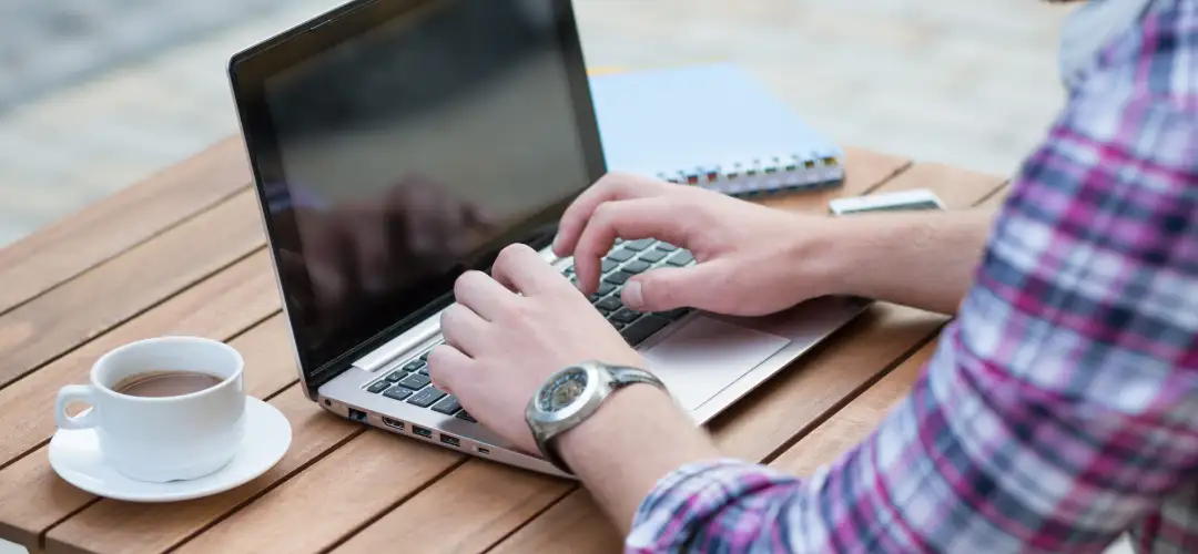 freelance création site internet bonne idée